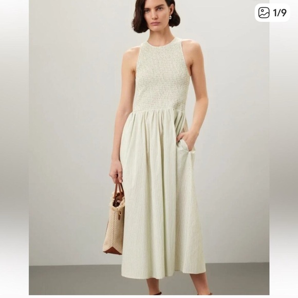 Madewell The Melody (Selena) Smocked
Midi Dress in True Pistachio Medium - Picture 1 of 9